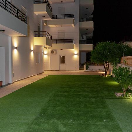Makrýgialos Central Rooms מראה חיצוני תמונה
