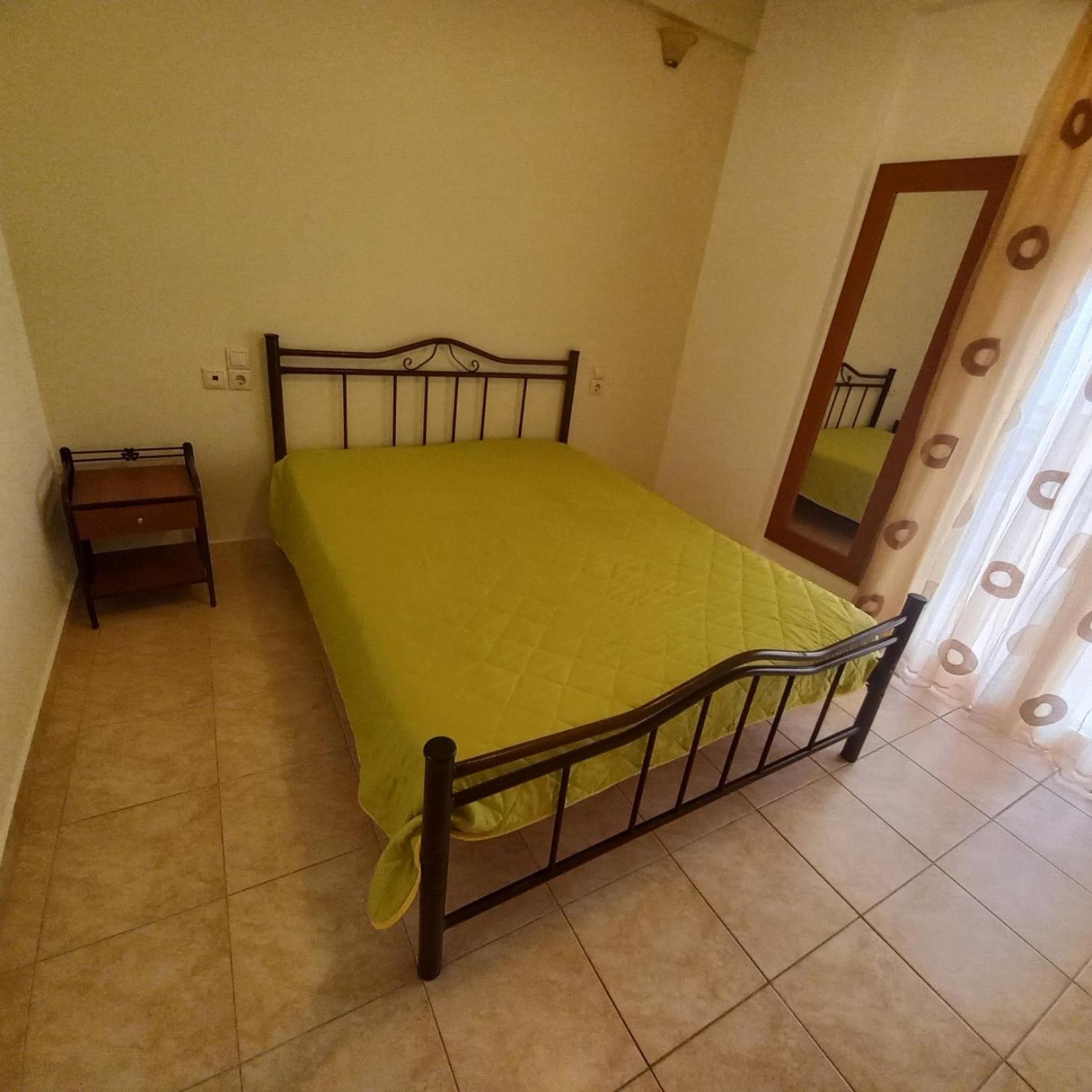 Makrýgialos Central Rooms מראה חיצוני תמונה