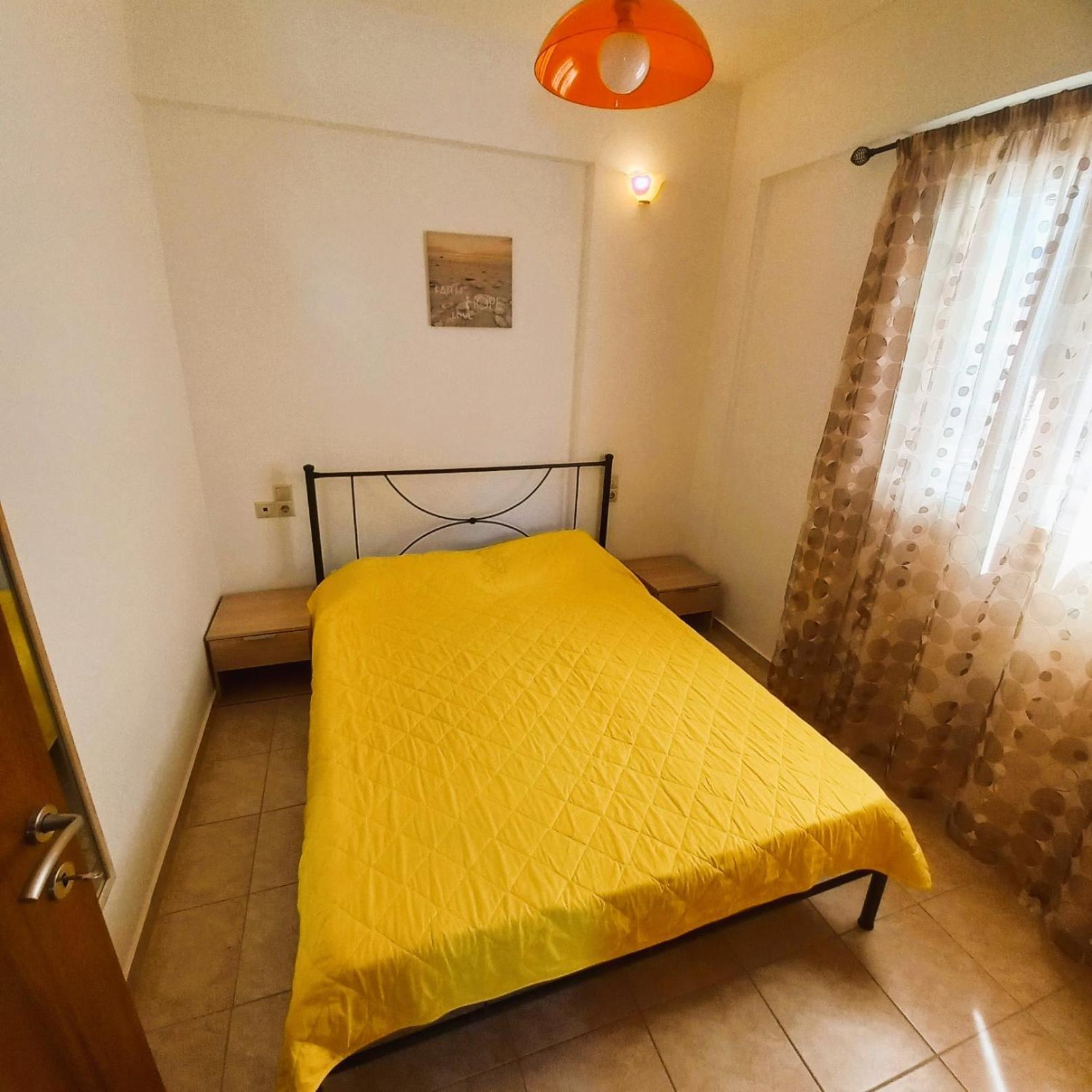 Makrýgialos Central Rooms מראה חיצוני תמונה