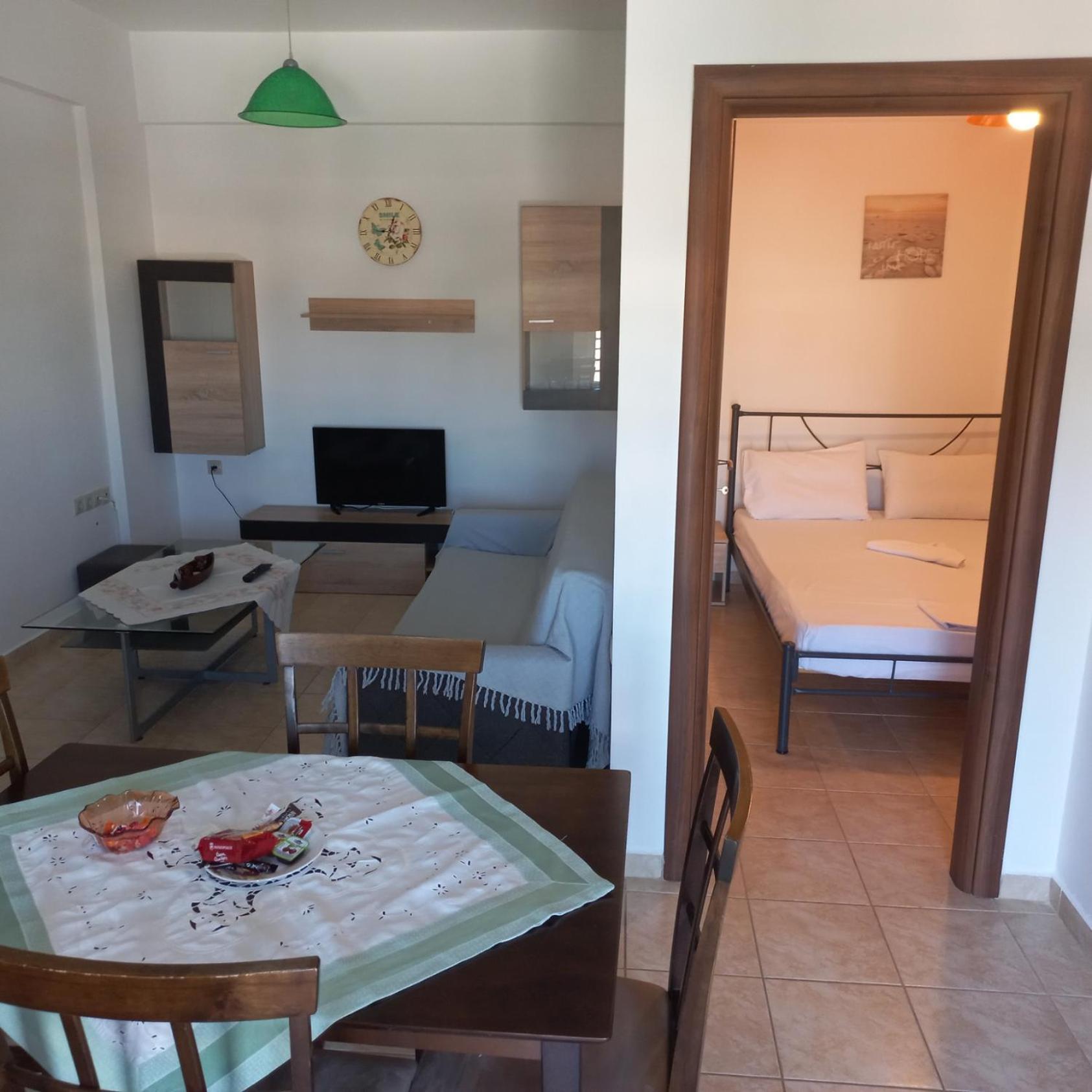 Makrýgialos Central Rooms מראה חיצוני תמונה