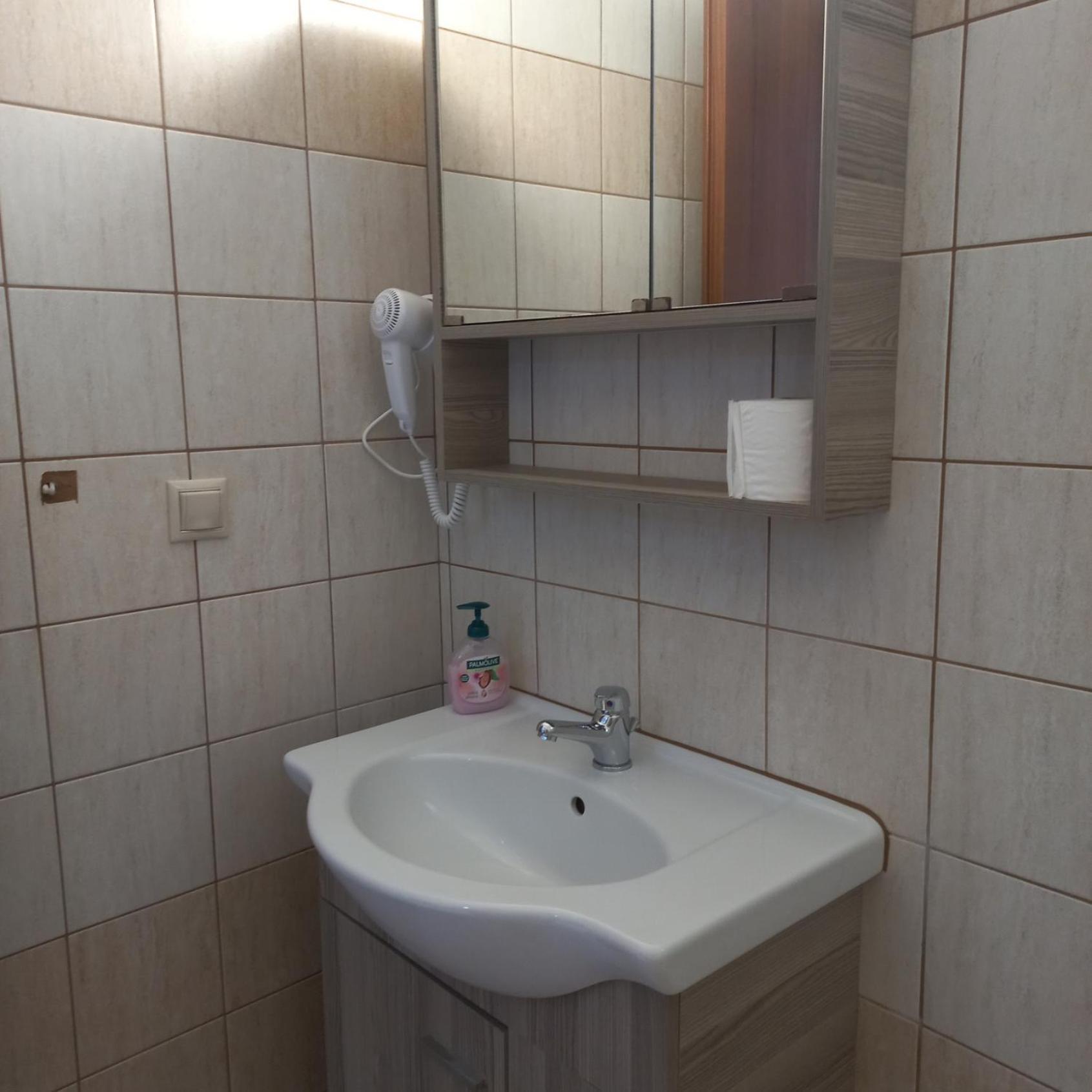 Makrýgialos Central Rooms מראה חיצוני תמונה
