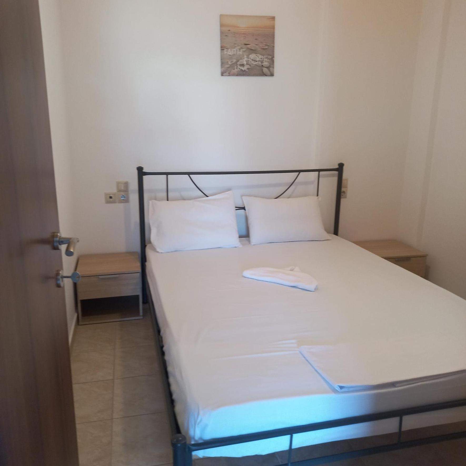 Makrýgialos Central Rooms מראה חיצוני תמונה